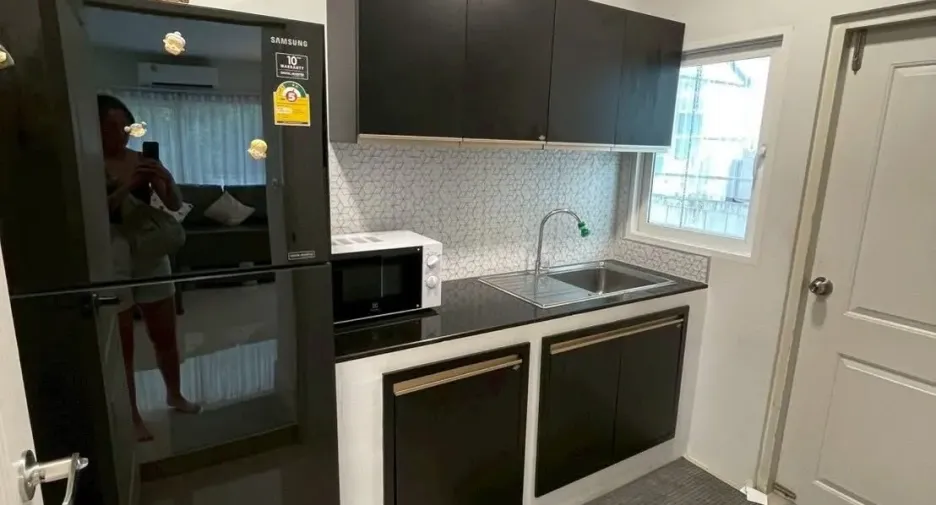 For rent 4 bedrooms house in Prawet, Bangkok