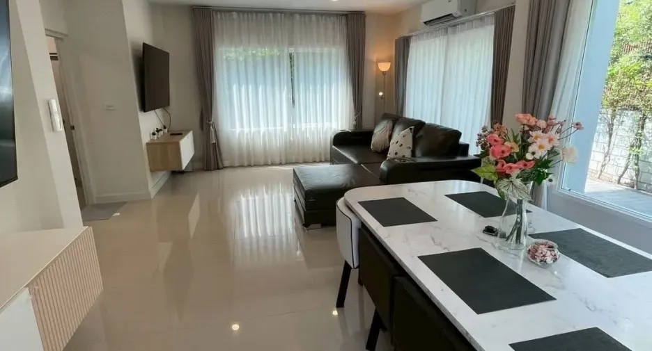 For rent 4 bedrooms house in Prawet, Bangkok