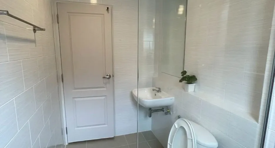 For rent 4 bedrooms house in Prawet, Bangkok