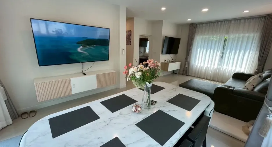 For rent 4 bedrooms house in Prawet, Bangkok