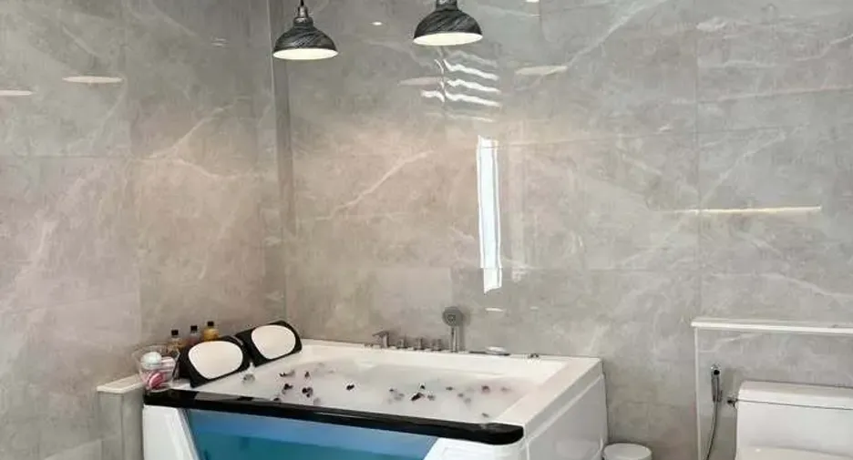 À vendre 4 chambres villa à Hua Hin, Prachuap Khiri Khan