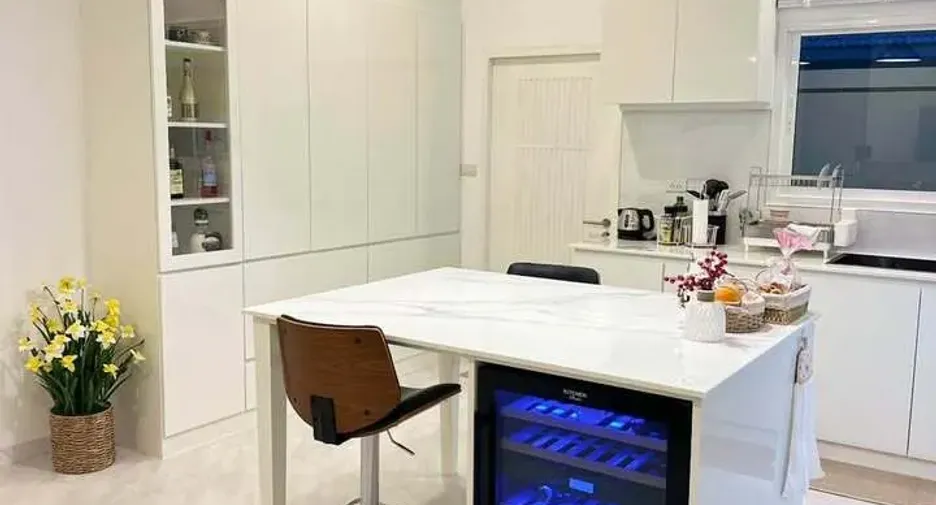 À vendre 4 chambres villa à Hua Hin, Prachuap Khiri Khan