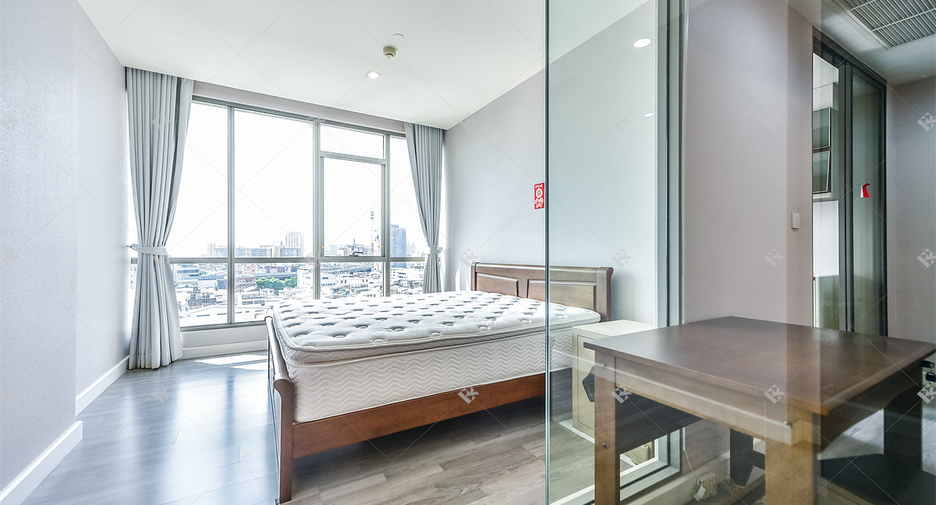 For sale 1 bed condo in Bang Rak, Bangkok