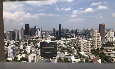 Wohnung zur Miete mit 4 Zimmer in Khlong Toei, Bangkok