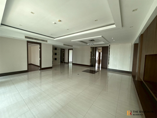 出租 4 卧室 公寓 在 Khlong Toei, 曼谷