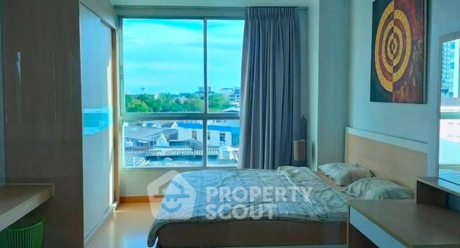 For sale 2 bedrooms condo in Khlong Toei, Bangkok
