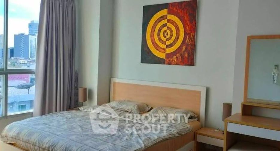 For sale 2 bedrooms condo in Khlong Toei, Bangkok