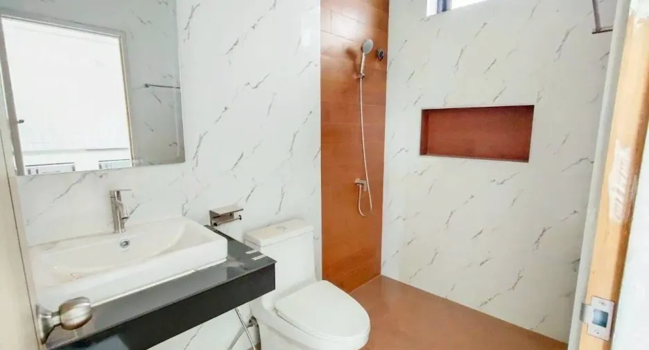 For sale 3 ベッドルーム house in Hua Hin, Prachuap Khiri Khan