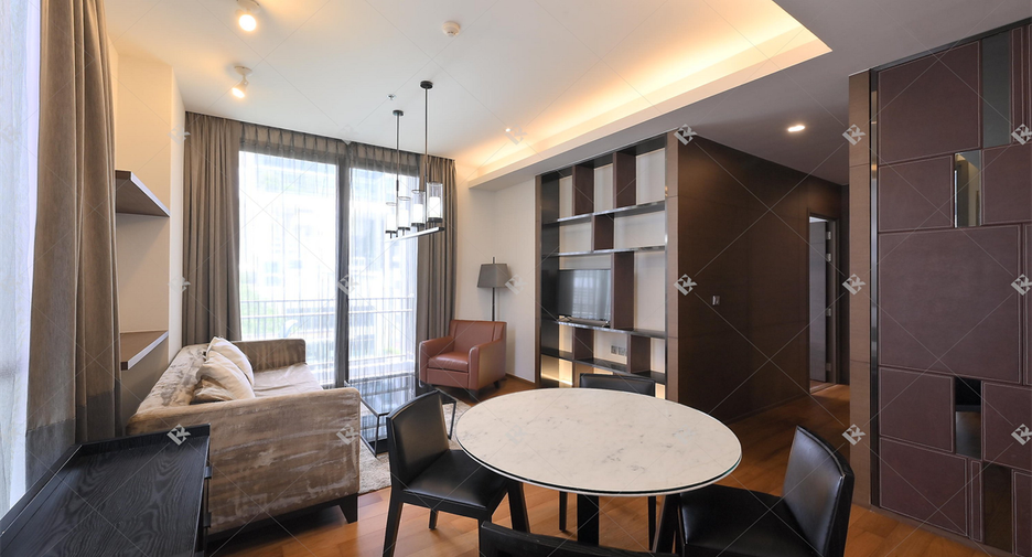 For rent 2 bedrooms condo in Watthana, Bangkok