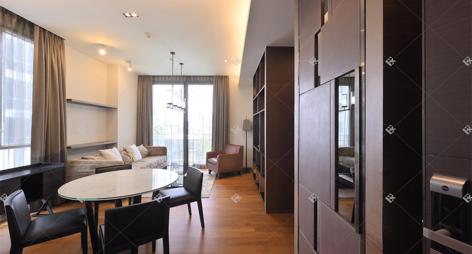For rent 2 bedrooms condo in Watthana, Bangkok