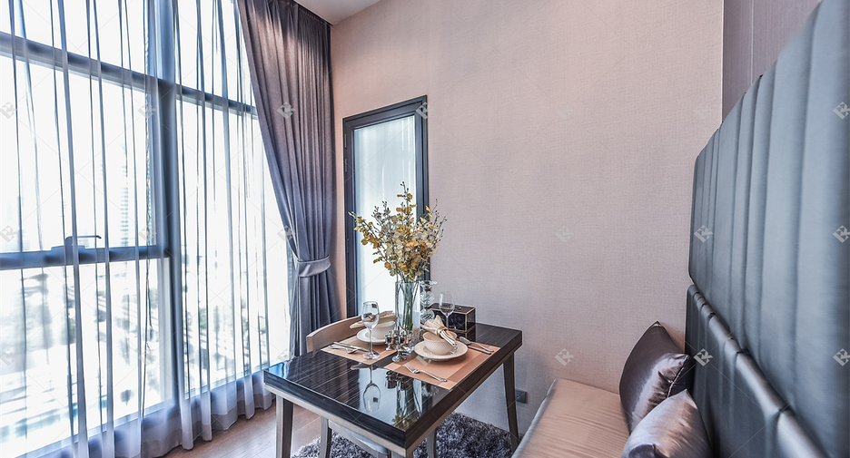 For rent 1 bed condo in Sathon, Bangkok