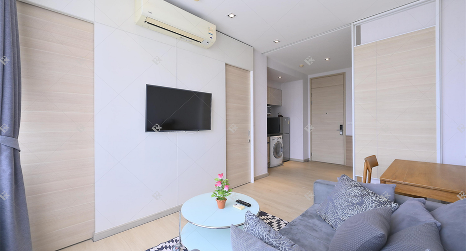 For rent 1 bed condo in Khlong Toei, Bangkok
