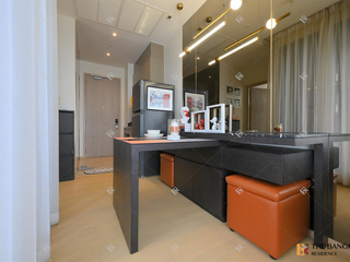 À louer 1 chambre condo à Huai Khwang, Bangkok