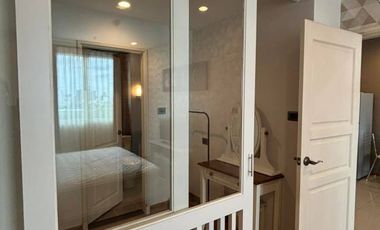 Wohnung zur Miete mit 1 Zimmer in Huai Khwang, Bangkok