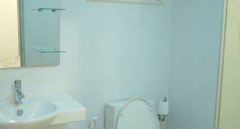 À vendre 1 chambre condo à Thon Buri, Bangkok