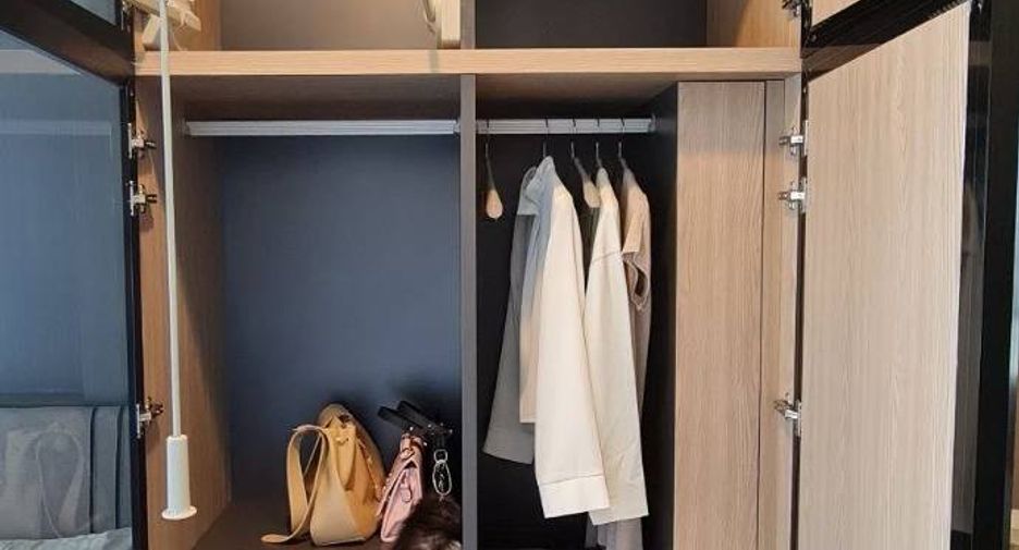 For sale 1 bed condo in Mueang Samut Prakan, Samut Prakan