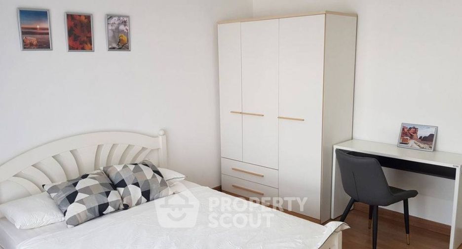 Продажа 1 кровать кондо в Хуаи Кхщанг, Бангкок