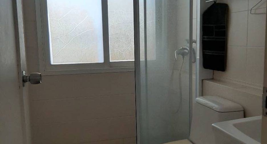 Wohnung zum Kauf mit 2 Zimmer in Sathon, Bangkok