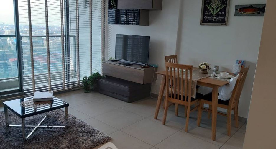 For sale 1 bed condo in Khlong Toei, Bangkok