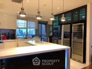 For rent and for sale 4 bedrooms condo in Khlong Toei, Bangkok