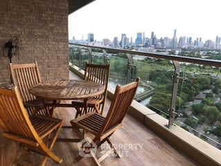 For rent and for sale 4 bedrooms condo in Khlong Toei, Bangkok