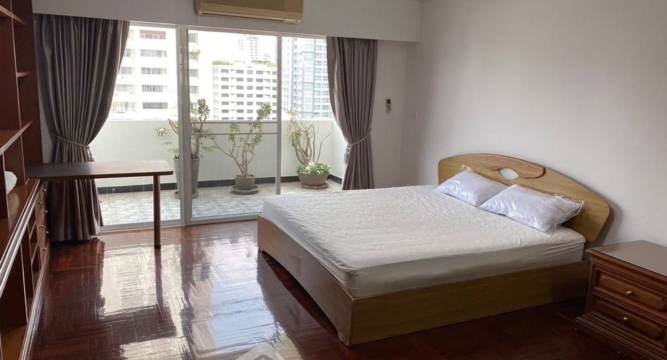 À vendre 3 chambres condo à Watthana, Bangkok