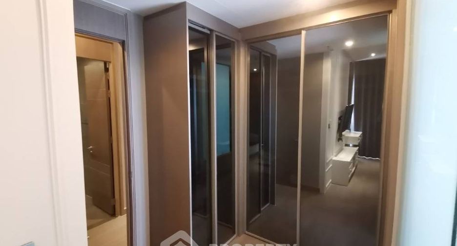 For sale 2 bedrooms condo in Watthana, Bangkok