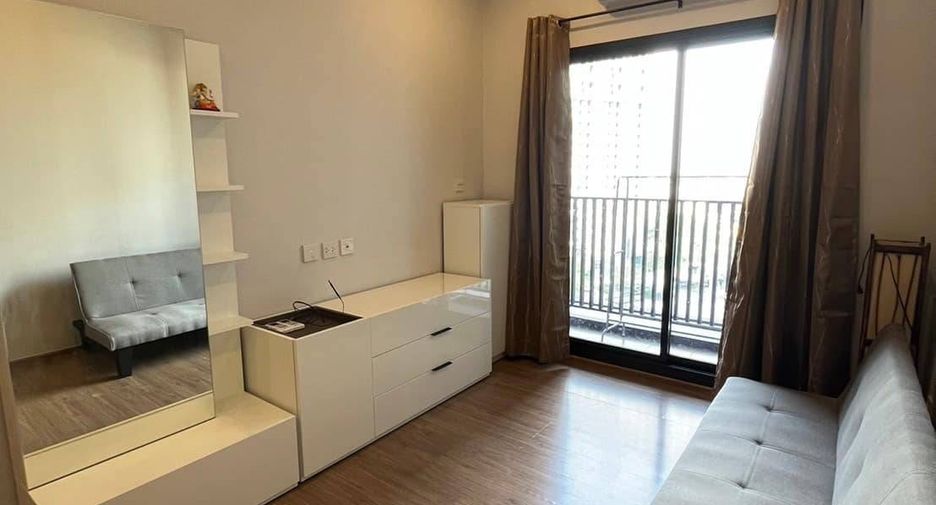For sale 2 bedrooms condo in Bang Kapi, Bangkok