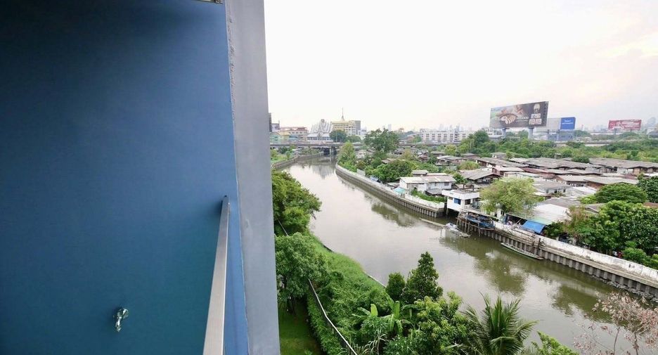 For sale 2 bedrooms condo in Khlong Toei, Bangkok