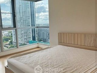 For sale 2 bedrooms condo in Phra Khanong, Bangkok