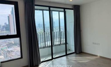 For sale 2 ベッドルーム condo in Bang Rak, Bangkok