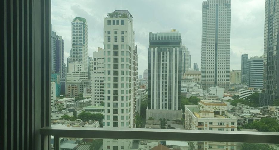 Condo en alquiler de 1 habitaciones en Sathon, Bangkok