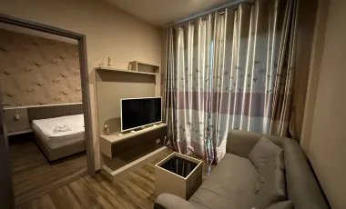 Condo en alquiler de 1 habitaciones en Khlong San, Bangkok