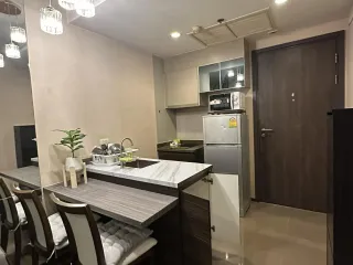 For rent 1 bed condo in Khlong San, Bangkok