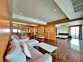 For rent 3 bedrooms condo in Bang Lamung, Chonburi