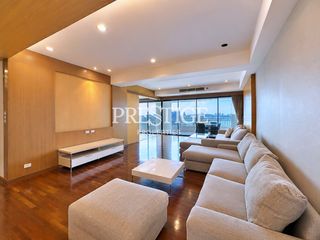 For rent 3 bedrooms condo in Bang Lamung, Chonburi