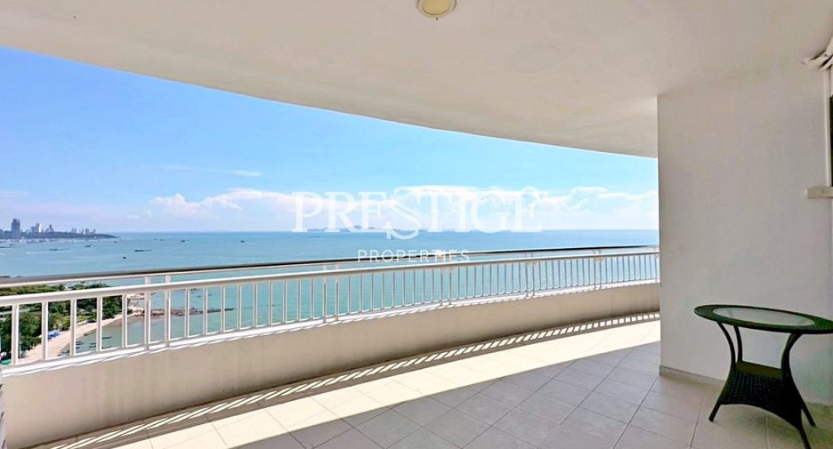 For rent 3 bedrooms condo in Bang Lamung, Chonburi