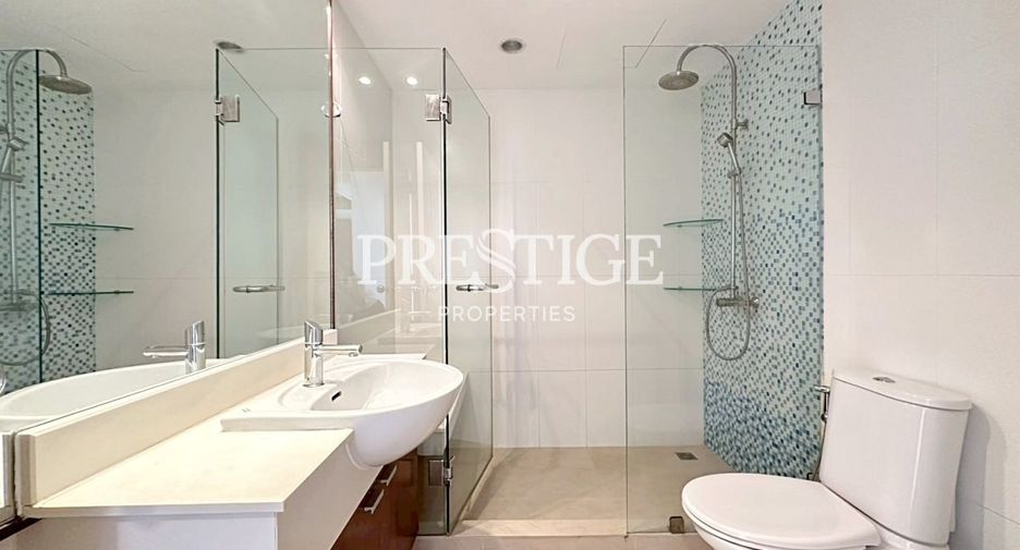 For rent 3 bedrooms condo in Bang Lamung, Chonburi