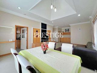 Casa en alquiler de 3 habitaciones en Bang Lamung, Chonburi