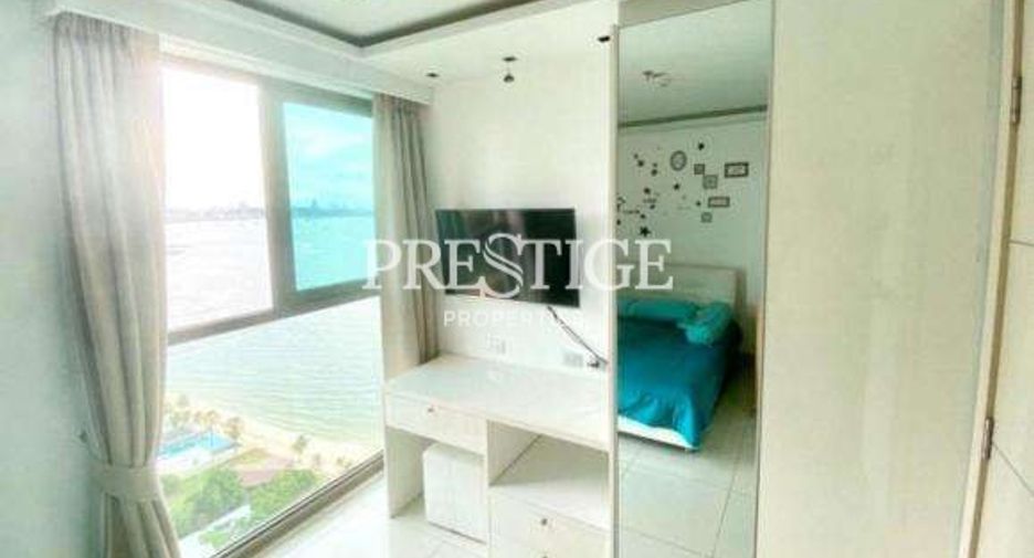 For rent 2 bedrooms condo in North Pattaya, Pattaya
