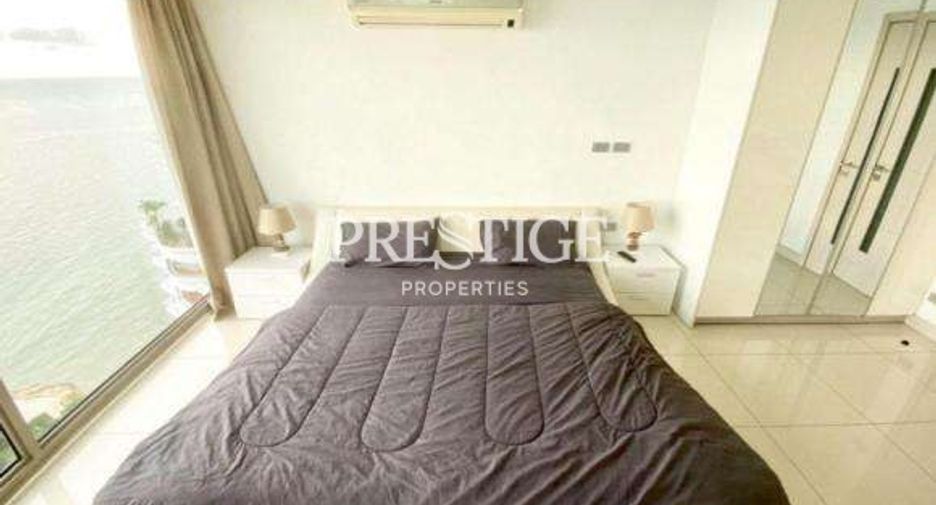 For rent 2 bedrooms condo in North Pattaya, Pattaya