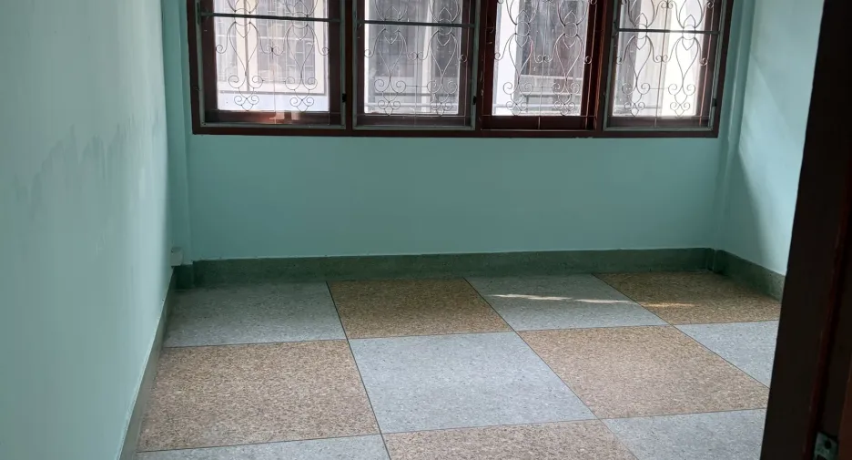 For sale 3 bedrooms townhouse in Bang Rak, Bangkok