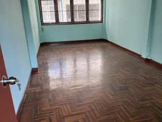For sale 3 bedrooms townhouse in Bang Rak, Bangkok