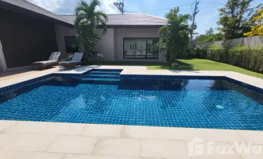 For rent 3 bedrooms villa in Huay Yai, Pattaya