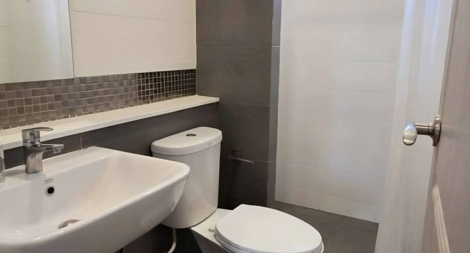 For sale and for rent 3 bedrooms house in Mae Rim, Chiang Mai