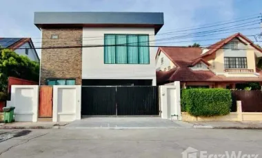 For sale 3 bedrooms villa in East Pattaya, Pattaya