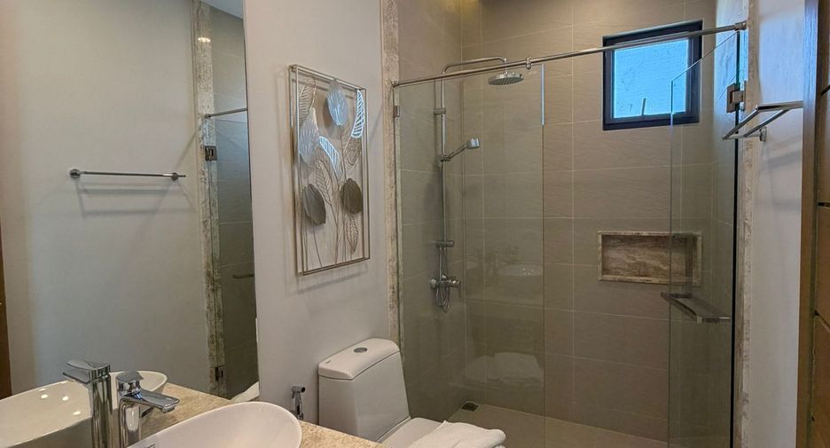 For rent 4 ベッドルーム villa in Thalang, Phuket