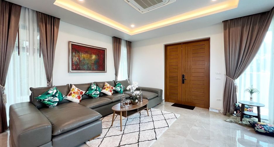 For rent 3 bedrooms villa in Thalang, Phuket