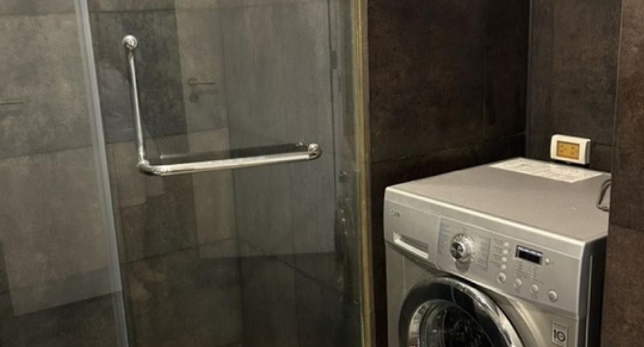 Wohnung zur Miete mit 1 Zimmer in Khlong Toei, Bangkok