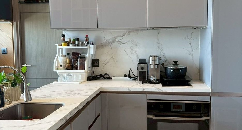 À vendre 1 chambre condo à Watthana, Bangkok